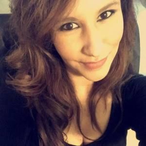 Meet your Posher, Carolina